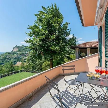 Ferrero 10, Emma Villa Ceva